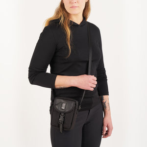 SHOULDER ACCESSORY POUCH